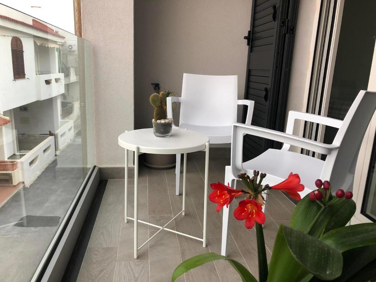 Farau B&B Messina Bagian luar foto